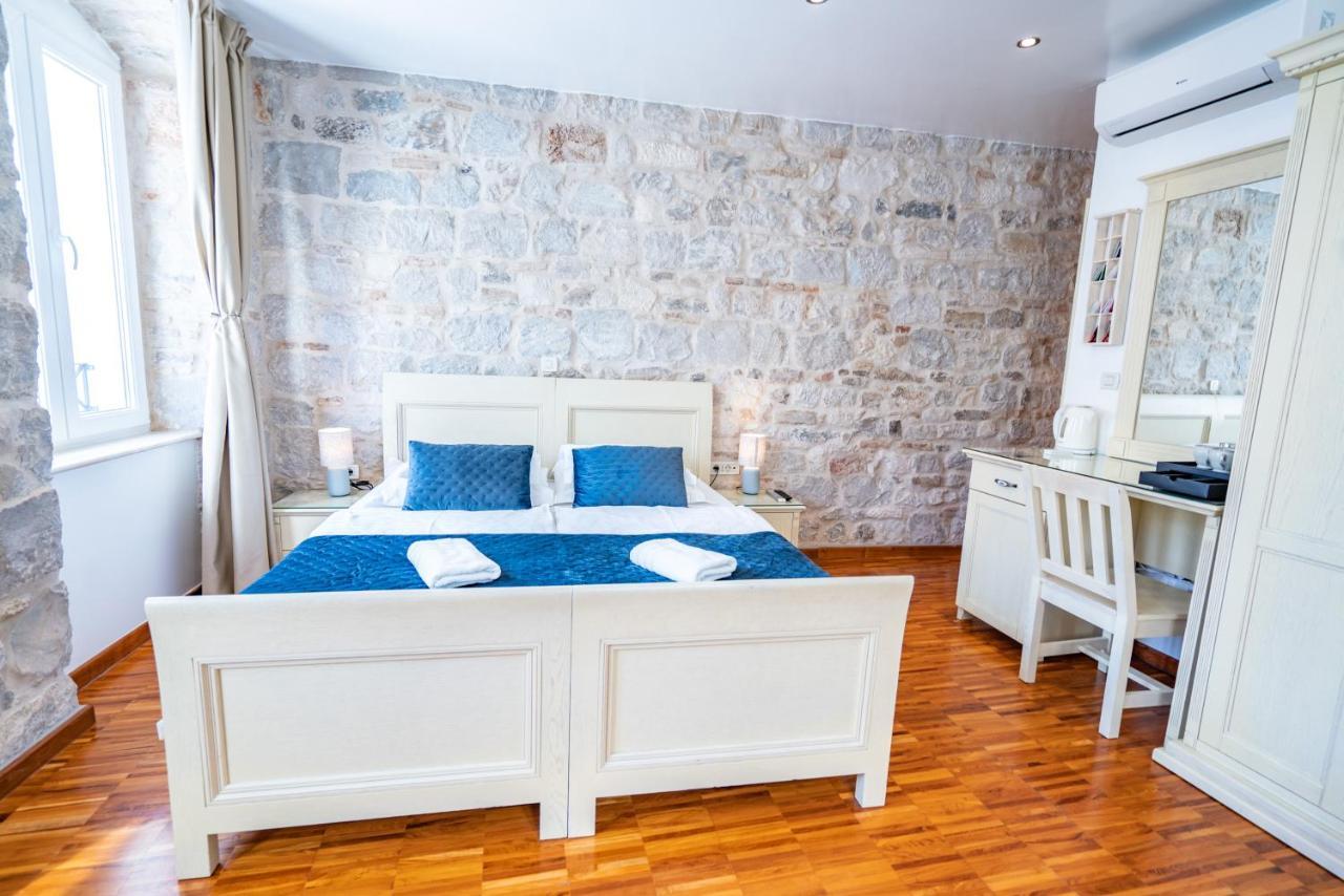 Luxury Rooms Lucija And Luka Split Exterior photo
