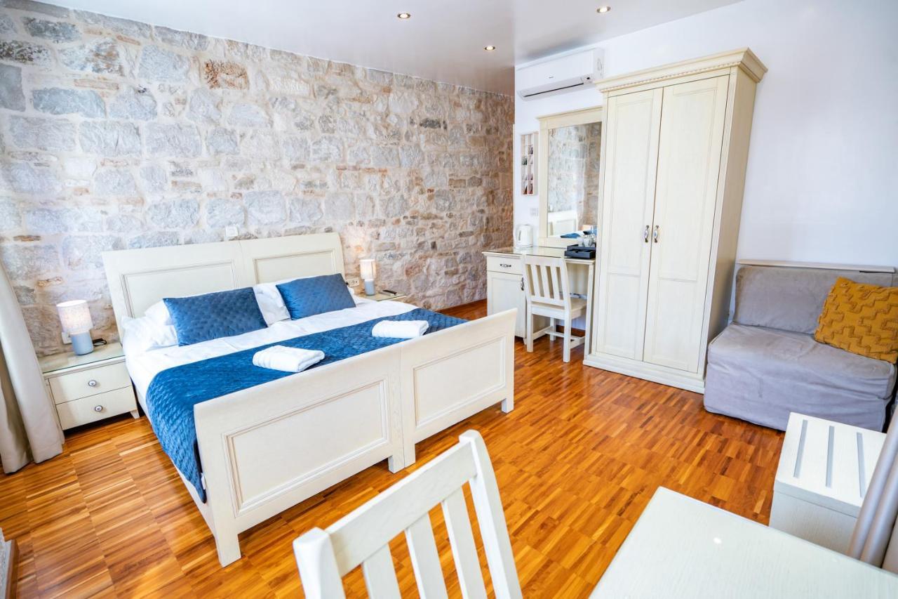 Luxury Rooms Lucija And Luka Split Exterior photo