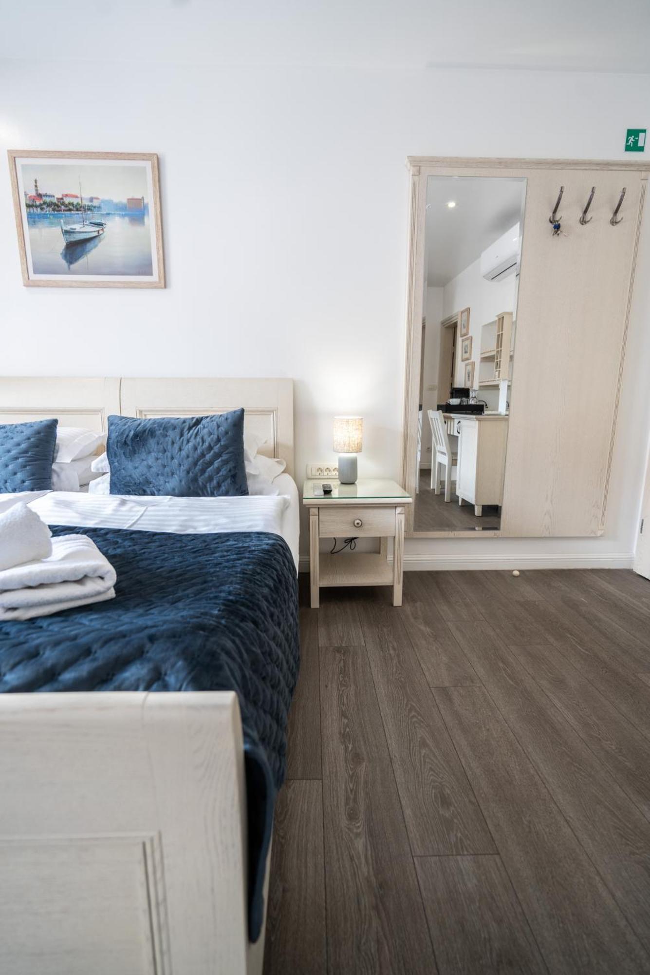 Luxury Rooms Lucija And Luka Split Room photo